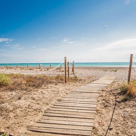 Agradable Villa Junto Al Mar Con Piscina Sagunto Bagian luar foto